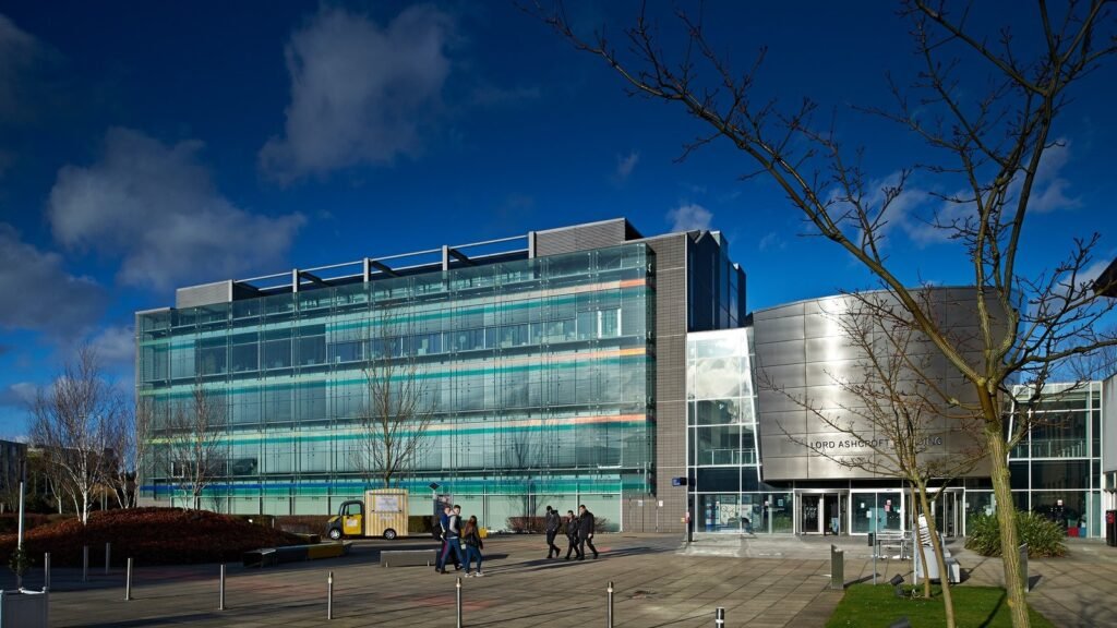 ANGLIA_RUSKIN_UNIVERSITY_2-1.jpg