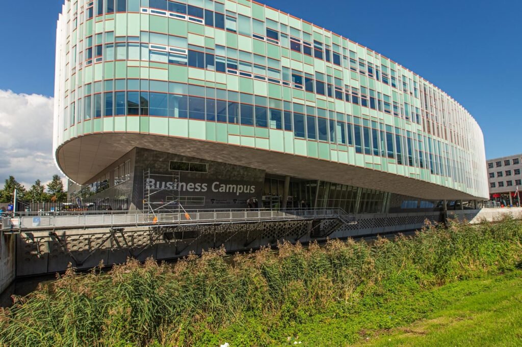 IC_UNIVERSITY_OF_APPLIED_SCIENCES___AMSTERDAM_2