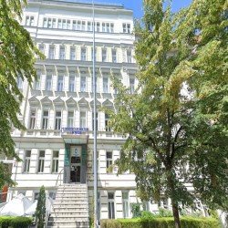 UNIVERSITY_OF_NEW_YORK_IN_PRAGUE___UNYP_2